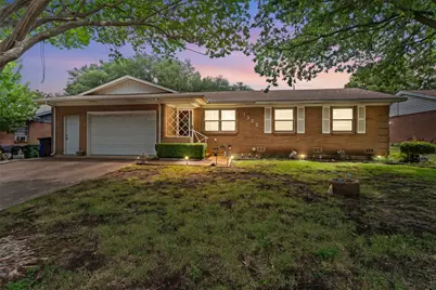 1325 Royal Oaks Drive, Waco, TX 76710 - Photo 1