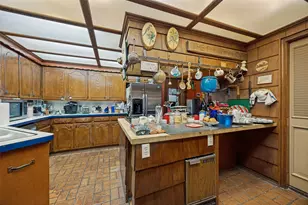 4616 Sugar Mill Rd, Dallas, TX 75244 - Photo 15
