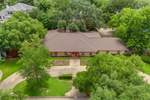 4616 Sugar Mill Rd, Dallas, TX 75244 - Photo 33
