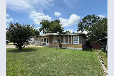 1109 E Inwood Drive, Arlington, TX 76010 - Photo 3