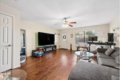 930 Southmoor Drive, Arlington, TX 76010 - Photo 7