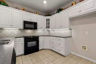 1908 Casual Circle, Waco, TX 76712 - Photo 7