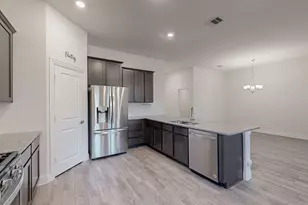 10925 Klondike Ln, Aubrey, TX 76227 - Photo 13