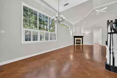 5027 Pershing Avenue, Fort Worth, TX 76107 - Photo 5