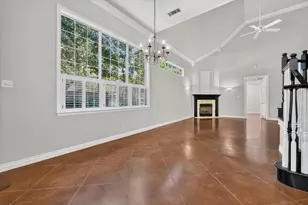 5027 Pershing Ave, Fort Worth, TX 76107 - Photo 5