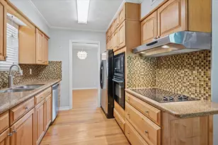 10626 Longmeadow Dr, Dallas, TX 75238 - Photo 7