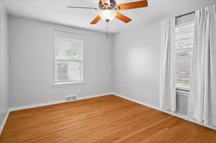 10626 Longmeadow Dr, Dallas, TX 75238 - Photo 13