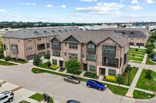 2736 Levee Ln, Lewisville, TX 75067 - Photo 3