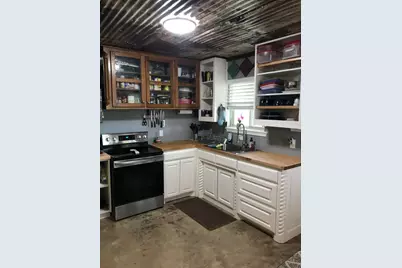 305 Chavez Trail, Weatherford, TX 76087 - Photo 9