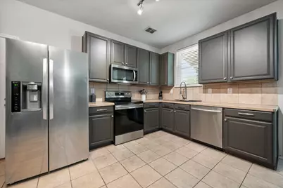 517 Zachum Drive, Arlington, TX 76002 - Photo 7