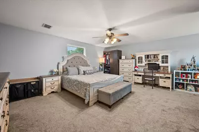 517 Zachum Drive, Arlington, TX 76002 - Photo 13