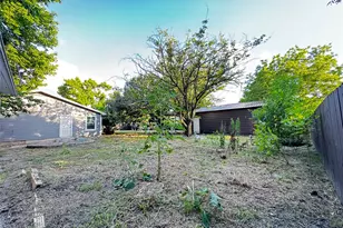 385 Main St, Dorchester, TX 75459 - Photo 21