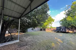 385 Main St, Dorchester, TX 75459 - Photo 19