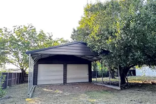 385 Main St, Dorchester, TX 75459 - Photo 17