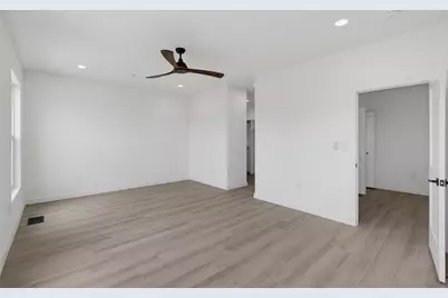 516 S O Connor Road, Irving, TX 75060 - Photo 13
