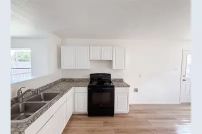 773 San Felipe Trail, Fort Worth, TX 76052 - Photo 7