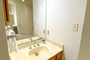 4250 Claremont Dr, Grand Prairie, TX 75052 - Photo 13