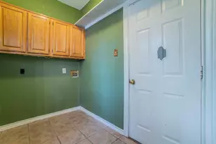 1240 Trinity Dr, Benbrook, TX 76126 - Photo 7