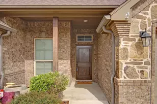 2752 Elmwood Dr, Burleson, TX 76028 - Photo 3