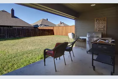 2752 Elmwood Drive, Burleson, TX 76028 - Photo 21
