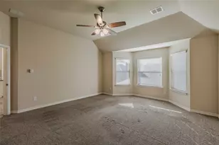 5713 New Ballinger Dr, Denton, TX 76226 - Photo 9