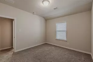 5713 New Ballinger Dr, Denton, TX 76226 - Photo 19