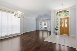 9125 Chardin Park Dr, Fort Worth, TX 76244 - Photo 7