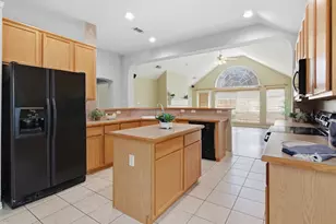 9125 Chardin Park Dr, Fort Worth, TX 76244 - Photo 13