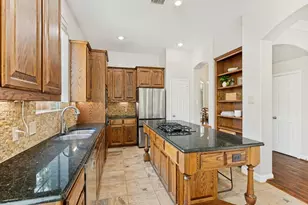 1001 Thornapple Dr, McKinney, TX 75071 - Photo 11