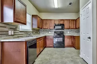 702 E College St, Princeton, TX 75407 - Photo 9
