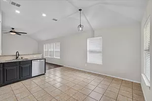 1016 Camp Verde Dr, Forney, TX 75126 - Photo 9