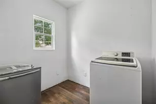 2830 Tanner St, Dallas, TX 75215 - Photo 15