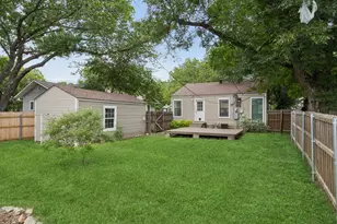 4821 Calmont Ave, Fort Worth, TX 76107 - Photo 21
