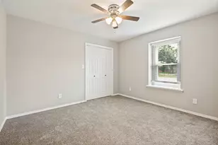 1912 Camden Way, Carrollton, TX 75007 - Photo 17