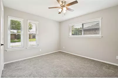 1912 Camden Way, Carrollton, TX 75007 - Photo 15