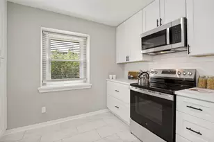 1912 Camden Way, Carrollton, TX 75007 - Photo 11