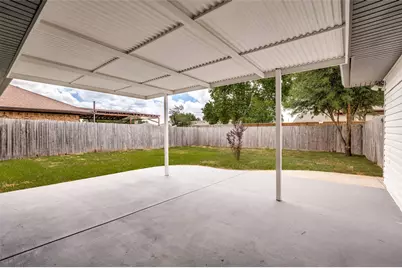 1912 Camden Way, Carrollton, TX 75007 - Photo 23