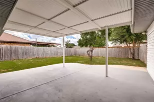 1912 Camden Way, Carrollton, TX 75007 - Photo 23
