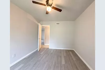 1906 Stockton Trail, Grand Prairie, TX 75052 - Photo 11