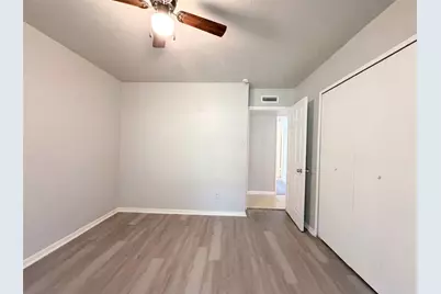 1906 Stockton Trail, Grand Prairie, TX 75052 - Photo 13