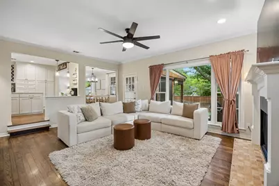 10008 Lakedale Drive, Dallas, TX 75218 - Photo 9