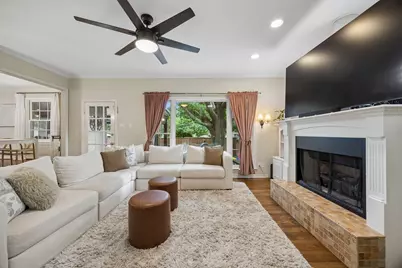 10008 Lakedale Drive, Dallas, TX 75218 - Photo 7