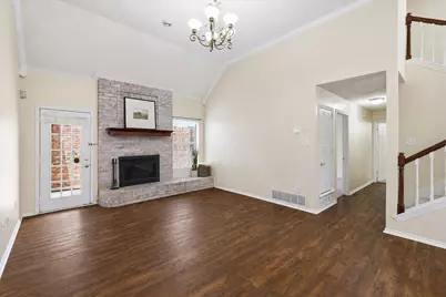 4207 Crossgate Court, Arlington, TX 76016 - Photo 5