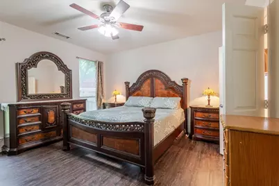 7234 Summit Parc Drive, Dallas, TX 75249 - Photo 19