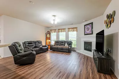7234 Summit Parc Drive, Dallas, TX 75249 - Photo 7