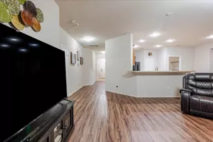 7234 Summit Parc Dr, Dallas, TX 75249 - Photo 7