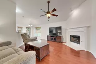 425 Alpine Dr, DeSoto, TX 75115 - Photo 13