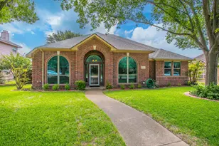 1410 Holveck Dr, Cedar Hill, TX 75104 - Photo 1