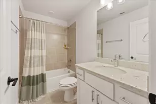 200 Lakeview Dr, Oak Point, TX 75068 - Photo 23