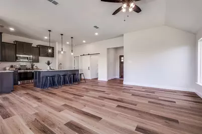 200 Clay Ranch, Valley View, TX 76272 - Photo 9
